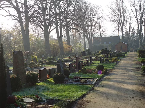 Herbststimmung auf dem Flemhuder Friedhof